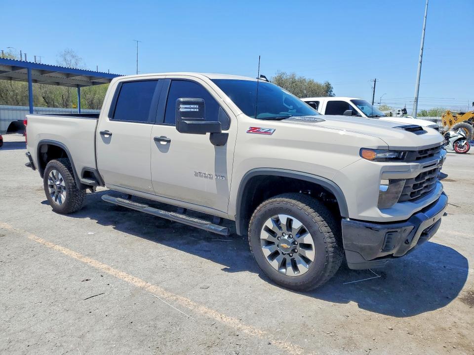 Продажа на аукционе авто 2026 Chevrolet Silverado, vin: 2GC4KME72T1133196, номер лота: 56270906