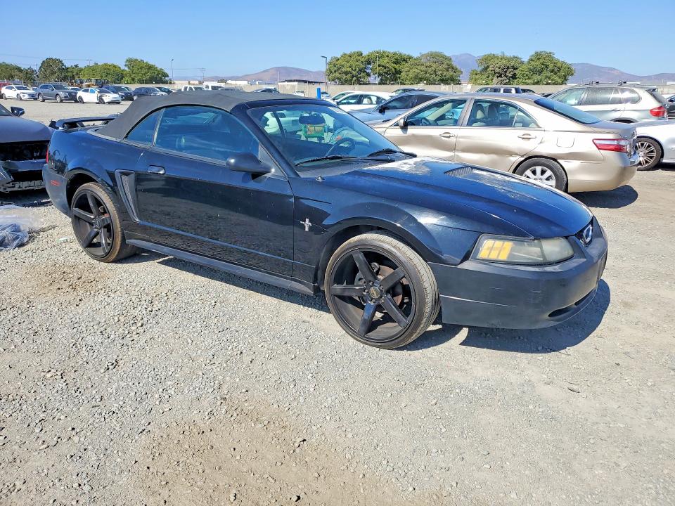 Продажа на аукционе авто 2001 Ford Mustang, vin: 1FAFP44421F200263, номер лота: 58102446