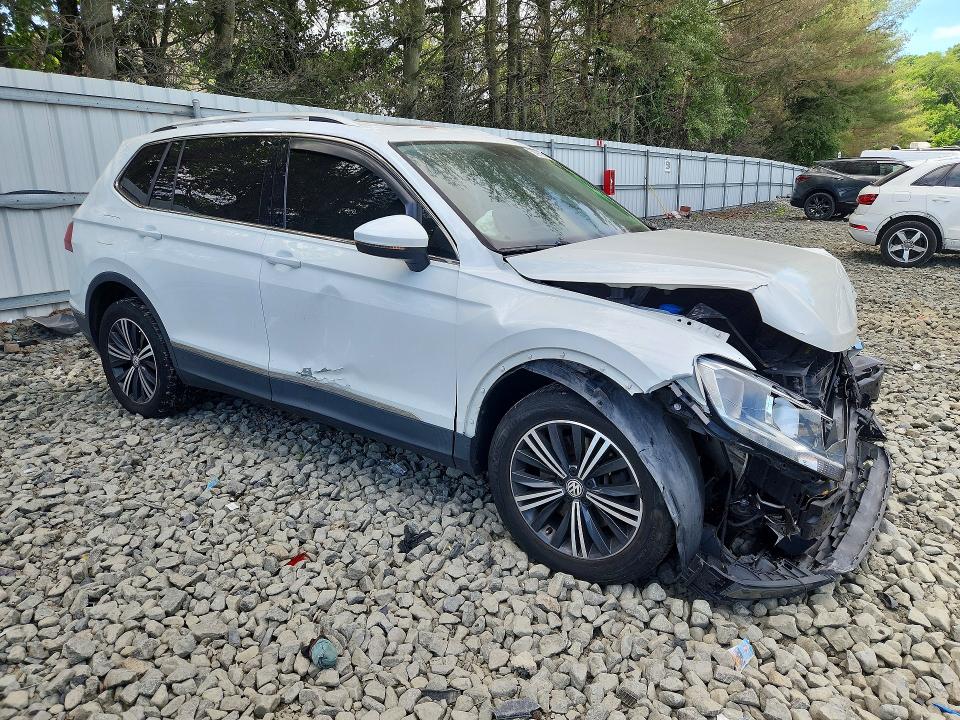 Auction sale of the 2018 Volkswagen Tiguan, vin: 3VV2B7AX4JM003085, lot number: 55979036