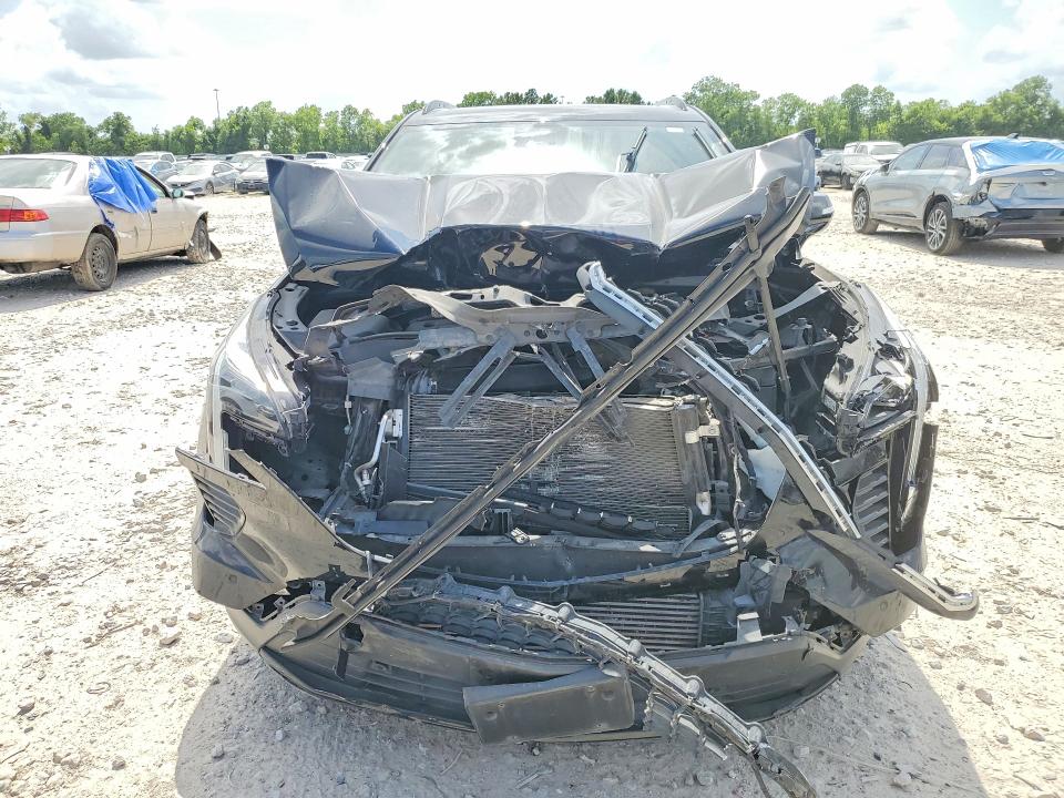 58569946 :رقم المزاد ، 1GYFZER40NF166648 vin ، 2022 Cadillac Xt4 مزاد بيع