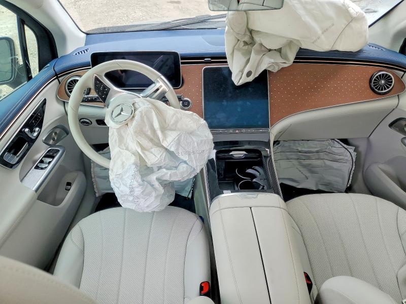 56412226 :رقم المزاد ، 4JGGM2BB2RA042718 vin ، 2024 Mercedes-benz Eqe Suv مزاد بيع