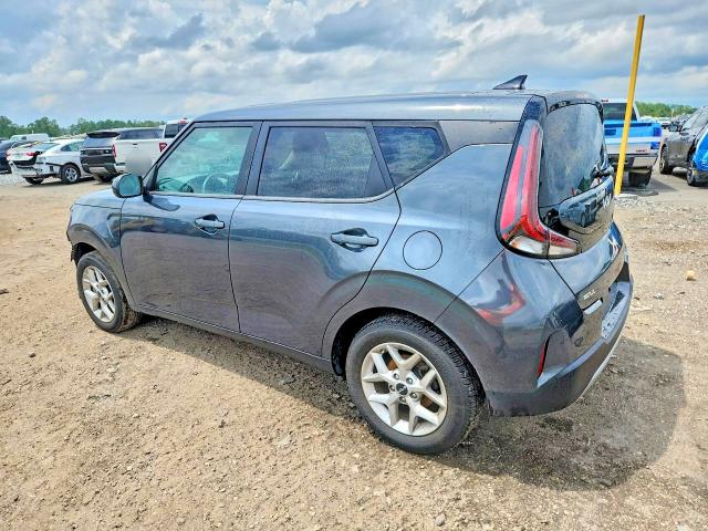 Продажа на аукционе авто 2024 Kia Soul, vin: KNDJ23AU5R7910006, номер лота: 55454526