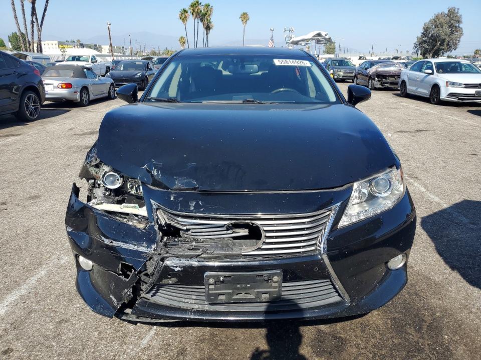 2015 Lexus Es მანქანა იყიდება აუქციონზე, vin: JTHBK1GG0F2207561, აუქციონის ნომერი: 55814926