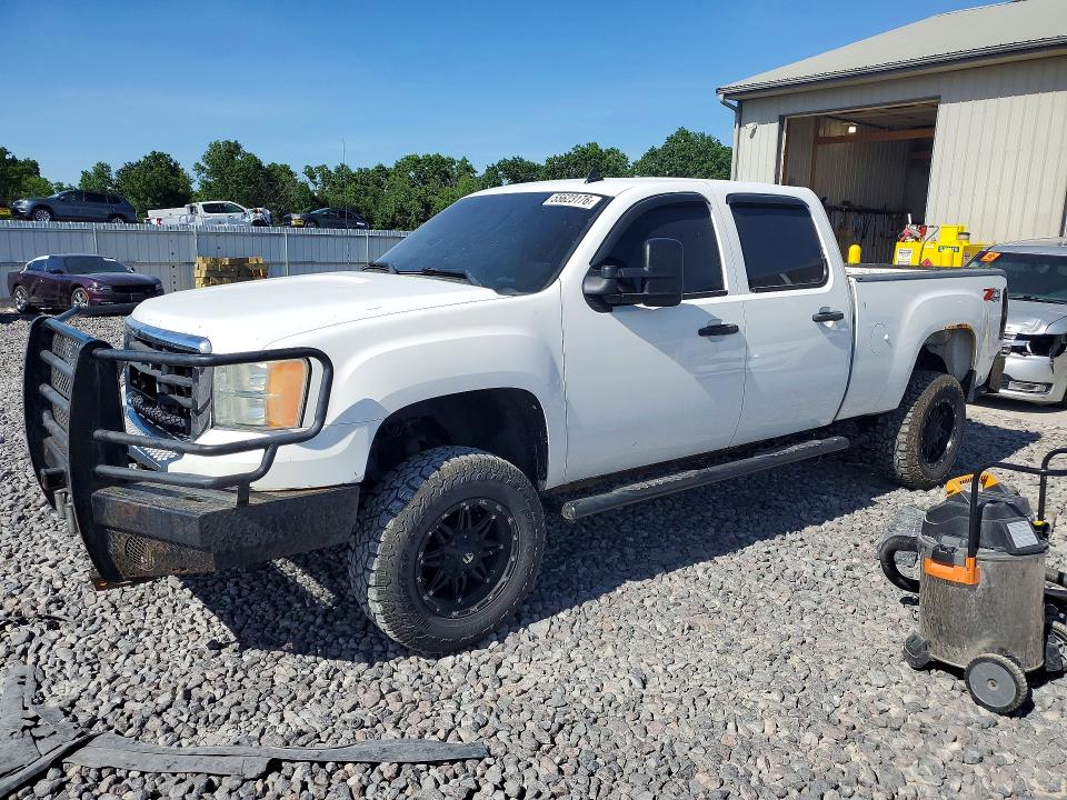 55623176 :رقم المزاد ، 1GTHK53629F152107 vin ، 2009 Gmc Sierra مزاد بيع