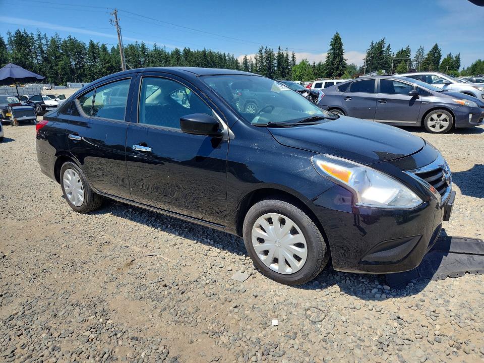 58474816 :رقم المزاد ، 3N1CN7APXJL872583 vin ، 2018 Nissan Versa مزاد بيع