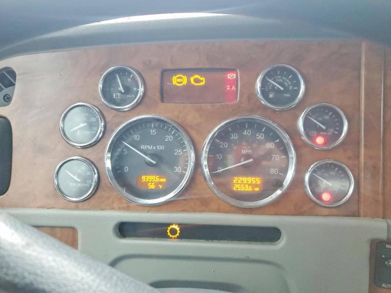 56365266 :رقم المزاد ، 1NPTLU0X19N778857 vin ، 2009 Peterbilt 367 مزاد بيع