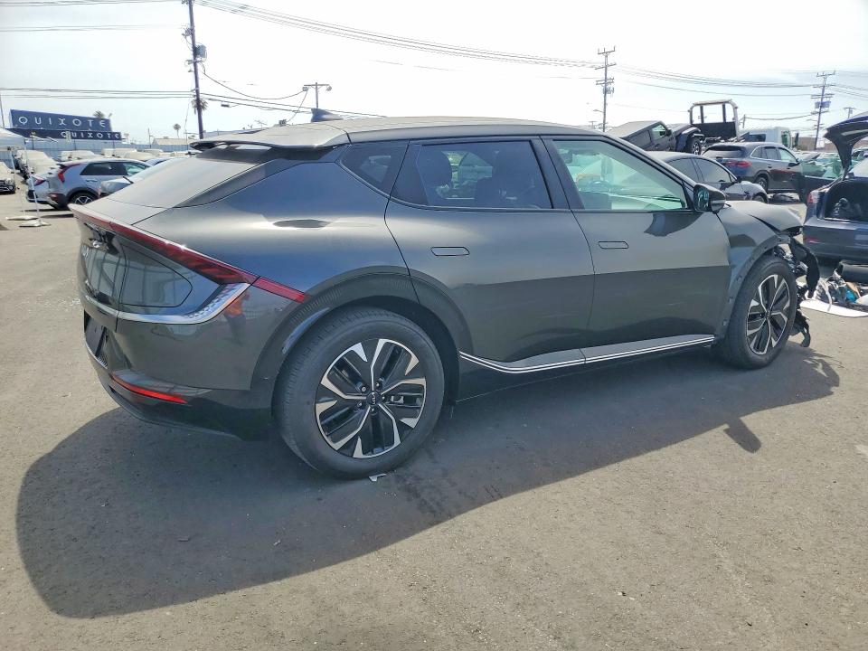 2024 Kia Ev6 მანქანა იყიდება აუქციონზე, vin: KNDC34LA5R5623338, აუქციონის ნომერი: 56369576