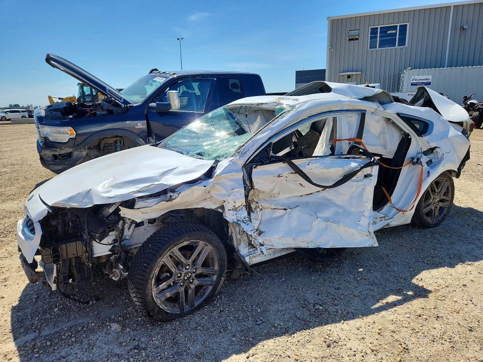2021 Kia Forte მანქანა იყიდება აუქციონზე, vin: 3KPF54AD0ME317777, აუქციონის ნომერი: 58635466