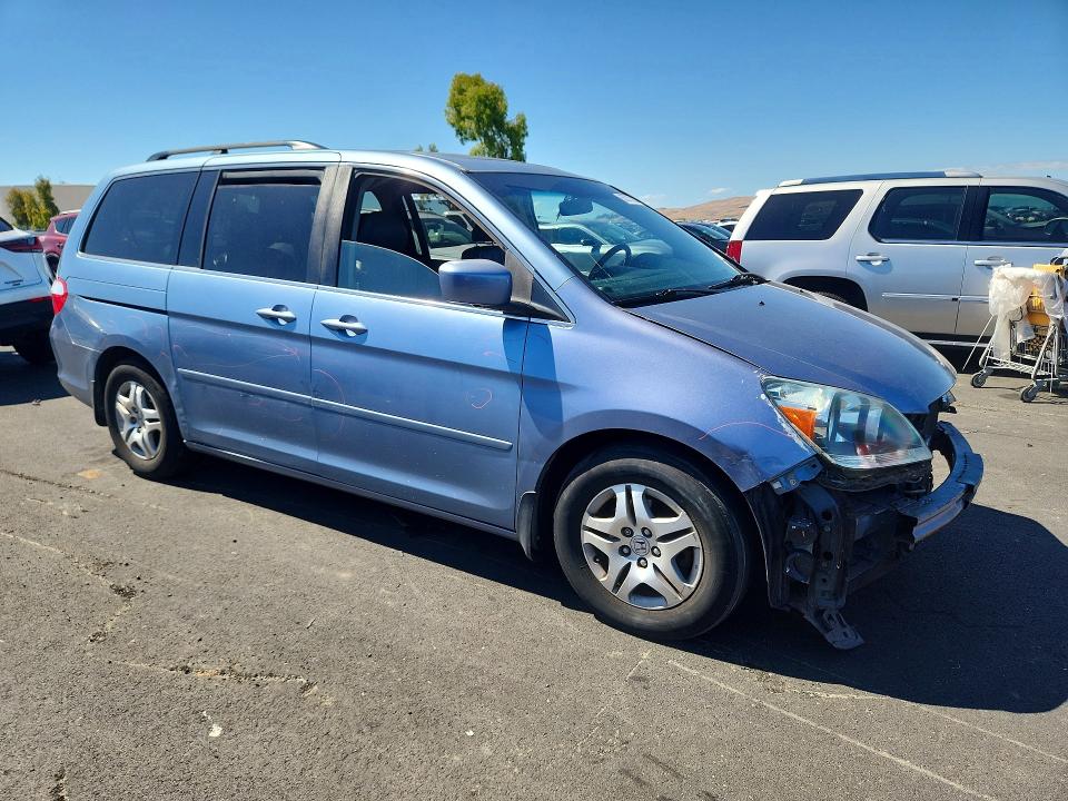 56273216 :رقم المزاد ، 5FNRL38727B103059 vin ، 2007 Honda Odyssey مزاد بيع