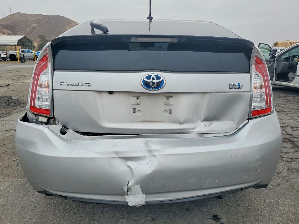 2015 Toyota Prius მანქანა იყიდება აუქციონზე, vin: JTDKN3DU2F0409697, აუქციონის ნომერი: 56511946