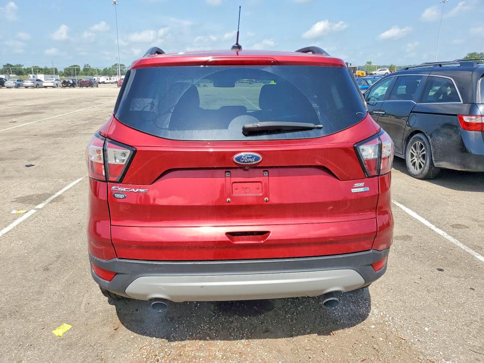Продажа на аукционе авто 2018 Ford Escape, vin: 1FMCU9GD3JUC33598, номер лота: 85771885