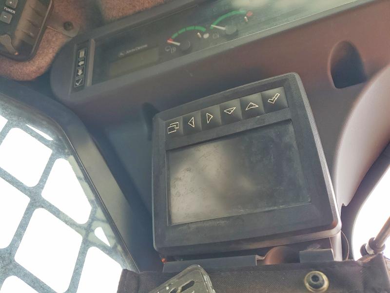 57329366 :رقم المزاد ، 1T0333GMTNF414507 vin ، 2021 John Deere 333g مزاد بيع