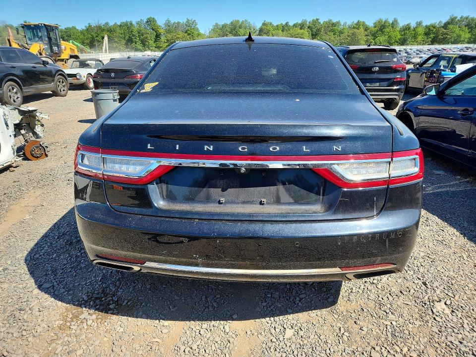 55304436 :رقم المزاد ، 1LN6L9HK1J5602370 vin ، 2018 Lincoln Continental مزاد بيع