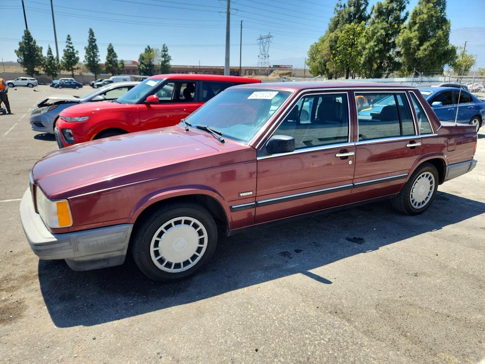 59016026 :رقم المزاد ، YV1FA8848L2452536 vin ، 1990 Volvo 740 مزاد بيع