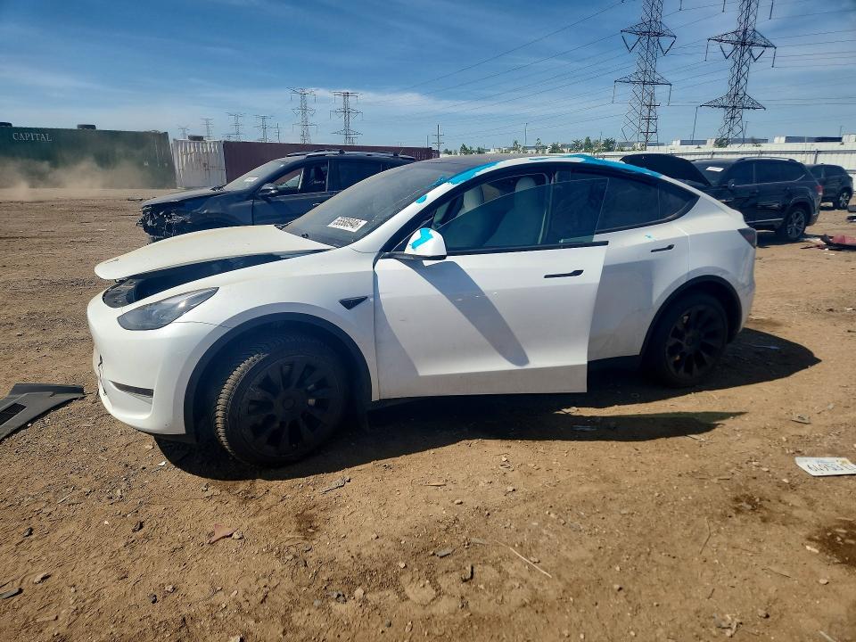 55586946 :رقم المزاد ، 7SAYGAEE1PF643559 vin ، 2023 Tesla Model Y مزاد بيع