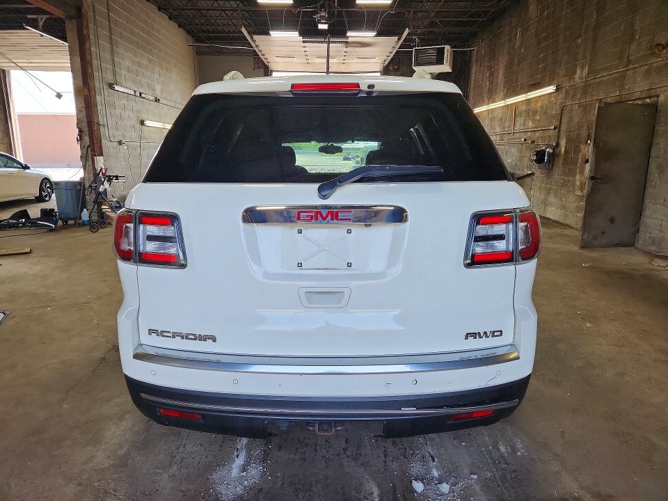 59105116 :رقم المزاد ، 1GKKVPKD7FJ102504 vin ، 2015 Gmc Acadia مزاد بيع