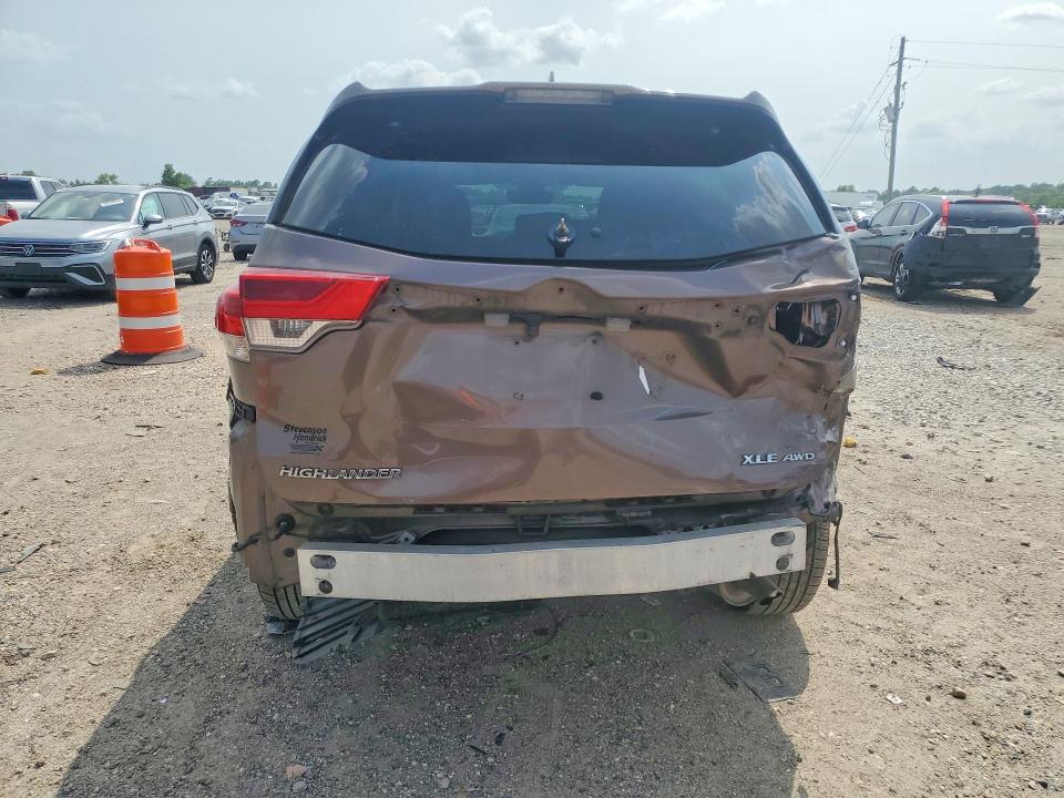 Aukcja sprzedaży 2018 Toyota Highlander, vin: 5TDJZRFH2JS882556, numer aukcji: 57956186