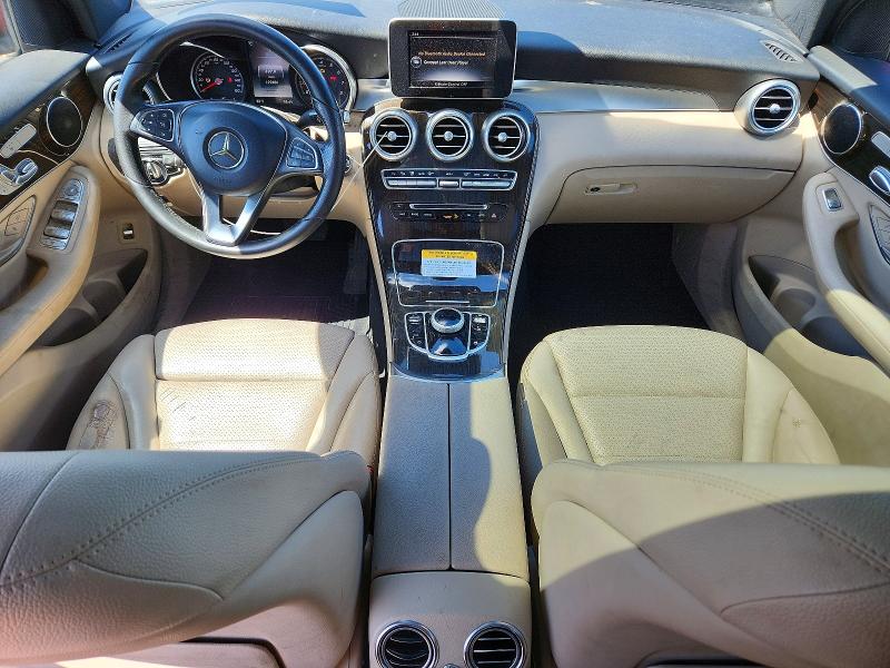 57138266 :رقم المزاد ، WDC0G4JB8HF254660 vin ، 2017 Mercedes-benz Glc مزاد بيع