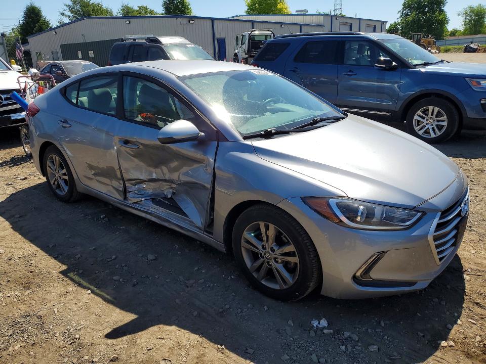 56293526 :رقم المزاد ، 5NPD84LF8HH056686 vin ، 2017 Hyundai Elantra مزاد بيع