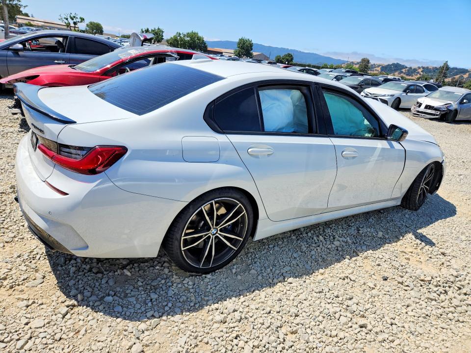 57529366 :رقم المزاد ، 3MW5U7J02M8B68832 vin ، 2021 Bmw M340i مزاد بيع