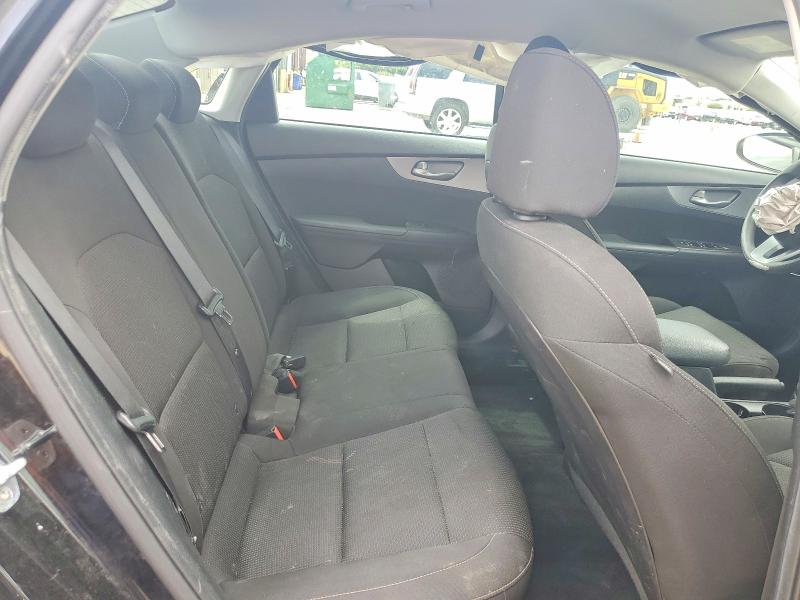 57123176 :رقم المزاد ، 3KPF24AD4ME411735 vin ، 2021 Kia Forte مزاد بيع