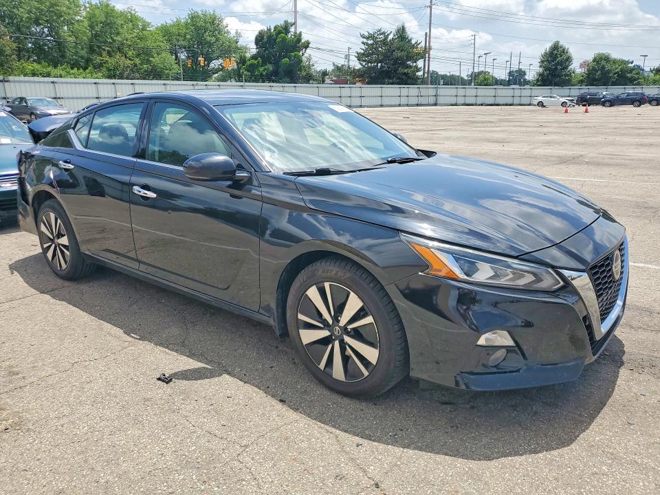 59087716 :رقم المزاد ، 1N4BL4EW3KC200740 vin ، 2019 Nissan Altima مزاد بيع