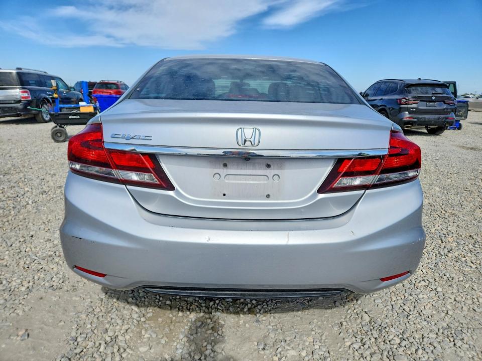58090576 :رقم المزاد ، 2HGFB2F57FH561076 vin ، 2015 Honda Civic مزاد بيع
