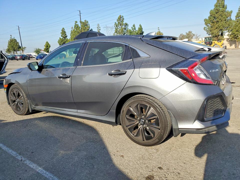 2018 Honda Civic მანქანა იყიდება აუქციონზე, vin: SHHFK7H57JU410082, აუქციონის ნომერი: 54540966
