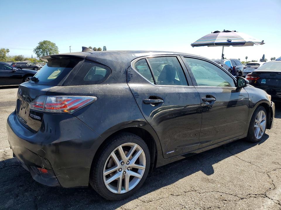 57569426 :رقم المزاد ، JTHKD5BH5F2227838 vin ، 2015 Lexus Ct مزاد بيع