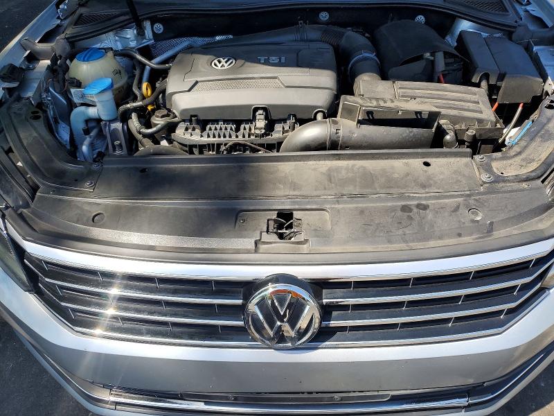 Продаж на аукціоні авто 2017 Volkswagen Passat, vin: 1VWBT7A31HC035672, номер лоту: 58261246