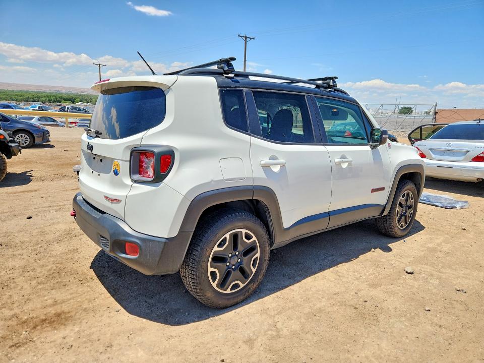 56180436 :رقم المزاد ، ZACCJBCT9GPD06887 vin ، 2016 Jeep Renegade مزاد بيع