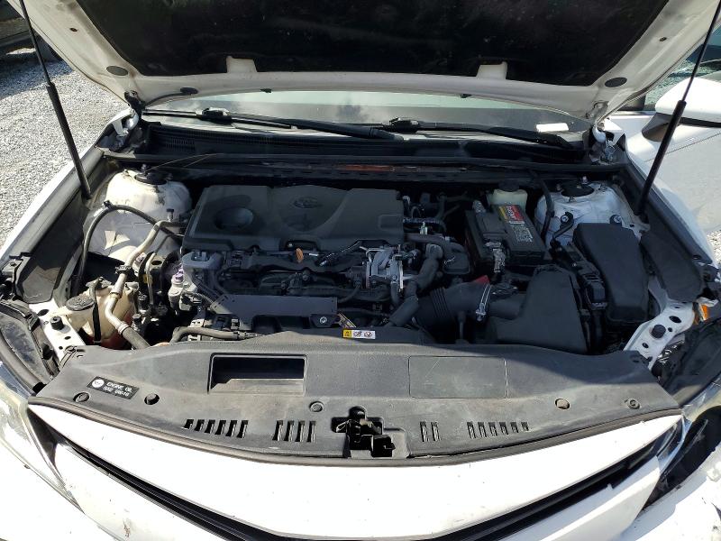 2018 Toyota Camry მანქანა იყიდება აუქციონზე, vin: 4T1B11HK4JU573555, აუქციონის ნომერი: 58435286