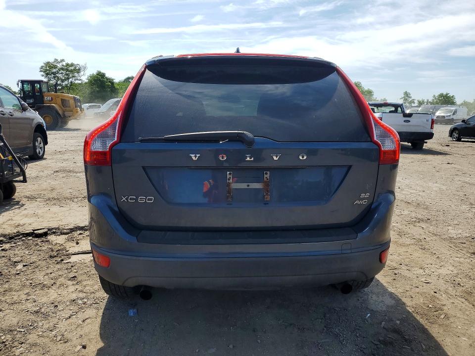 2010 Volvo Xc60 მანქანა იყიდება აუქციონზე, vin: YV4982DZ3A2107471, აუქციონის ნომერი: 55513646