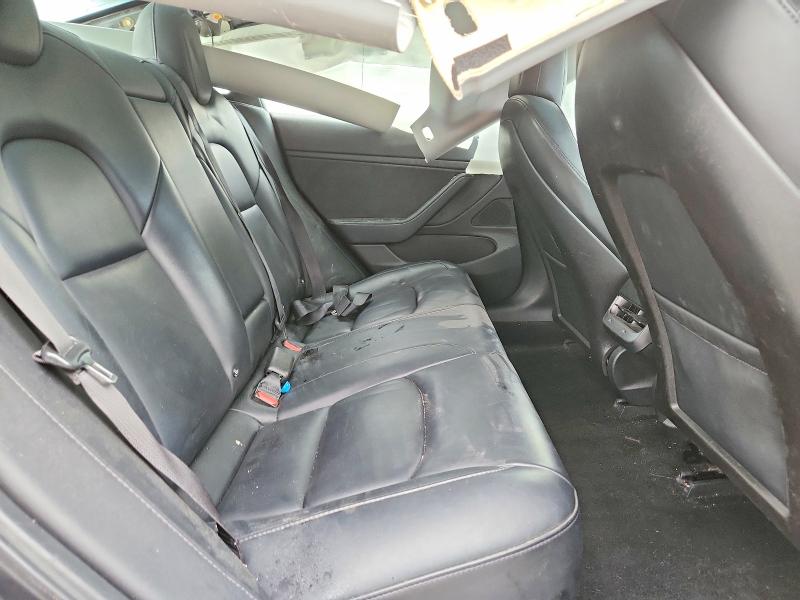 Продажа на аукционе авто 2018 Tesla Model 3, vin: 5YJ3E1EB3JF181354, номер лота: 58991186