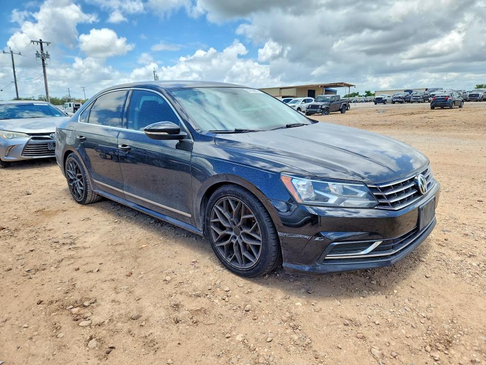 Продажа на аукционе авто 2016 Volkswagen Passat, vin: 1VWAT7A31GC025640, номер лота: 57239276