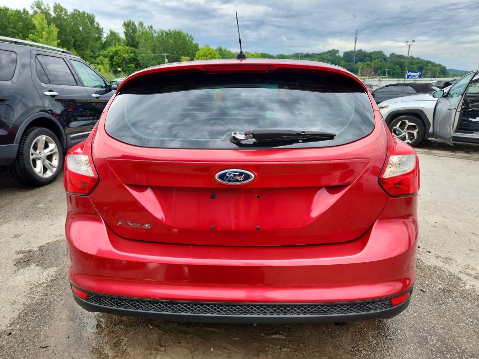 57521096 :رقم المزاد ، 1FAHP3K25CL151097 vin ، 2012 Ford Focus مزاد بيع