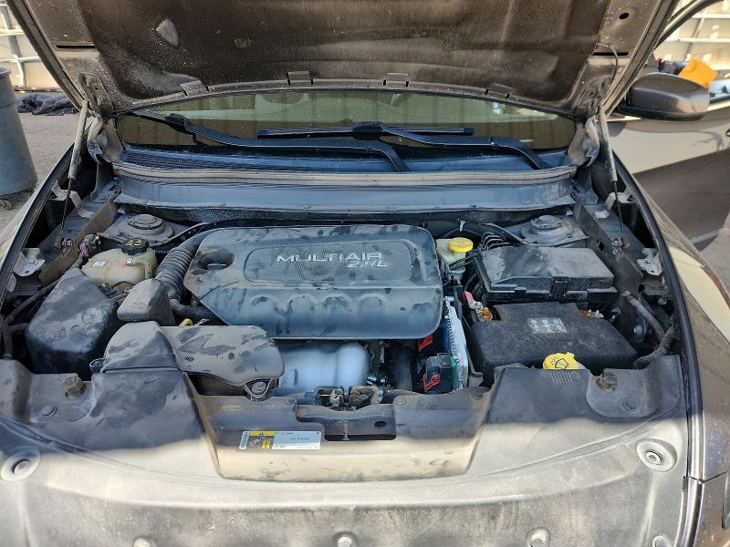 58844016 :رقم المزاد ، 1C4PJLCB6EW228325 vin ، 2014 Jeep Cherokee مزاد بيع