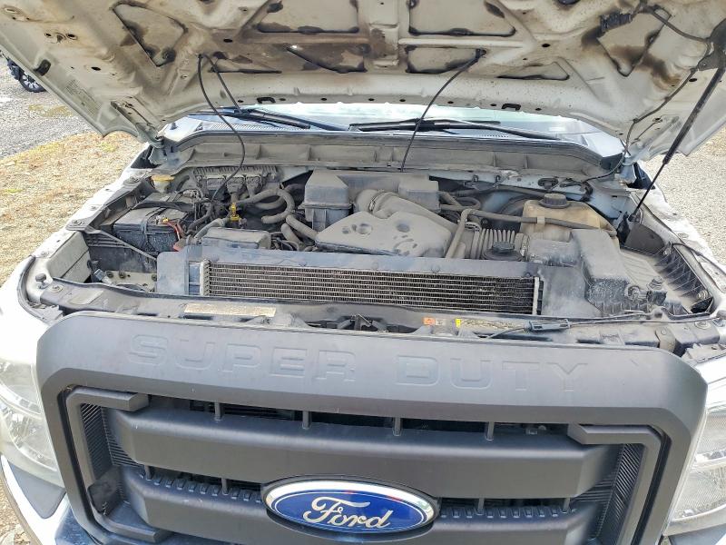 56446256 :رقم المزاد ، 1FTBF2B67BEC37529 vin ، 2011 Ford F250 مزاد بيع