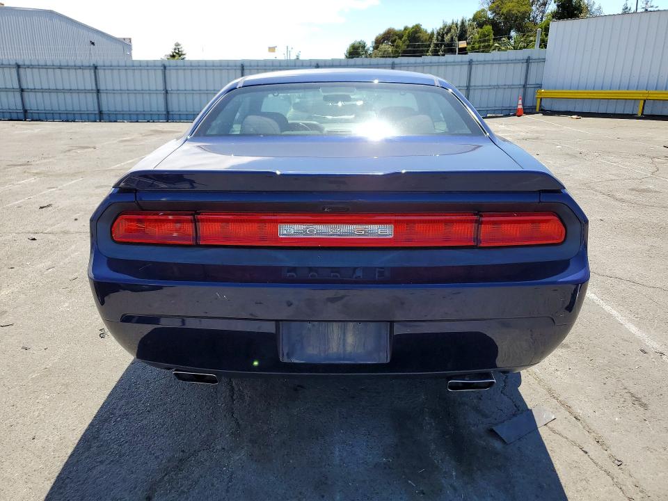 58060056 :رقم المزاد ، 2C3CDYAG9DH676190 vin ، 2013 Dodge Challenger مزاد بيع