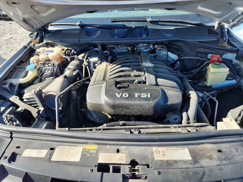 2014 Volkswagen Touareg მანქანა იყიდება აუქციონზე, vin: WVGEF9BP9ED004823, აუქციონის ნომერი: 58010296
