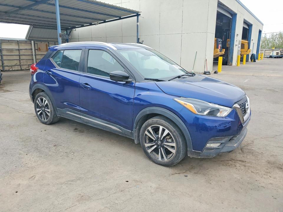 Продаж на аукціоні авто 2018 Nissan Kicks, vin: 3N1CP5CUXJL534957, номер лоту: 56666896