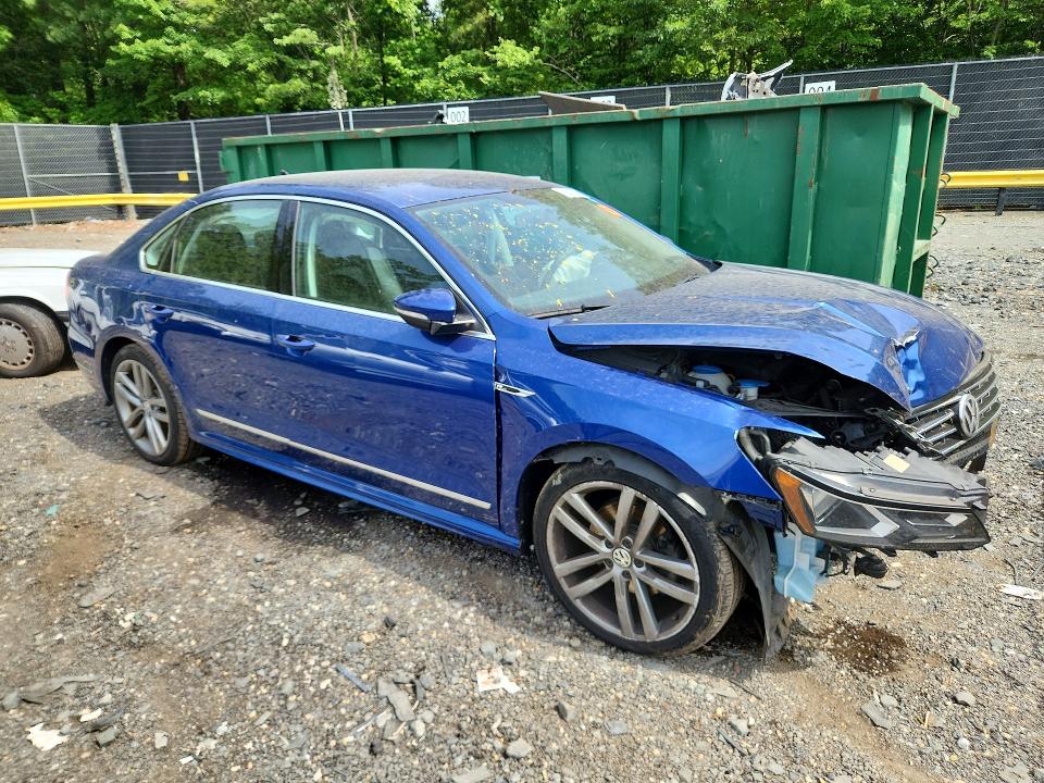 56282886 :رقم المزاد ، 1VWDT7A32HC045779 vin ، 2017 Volkswagen Passat مزاد بيع