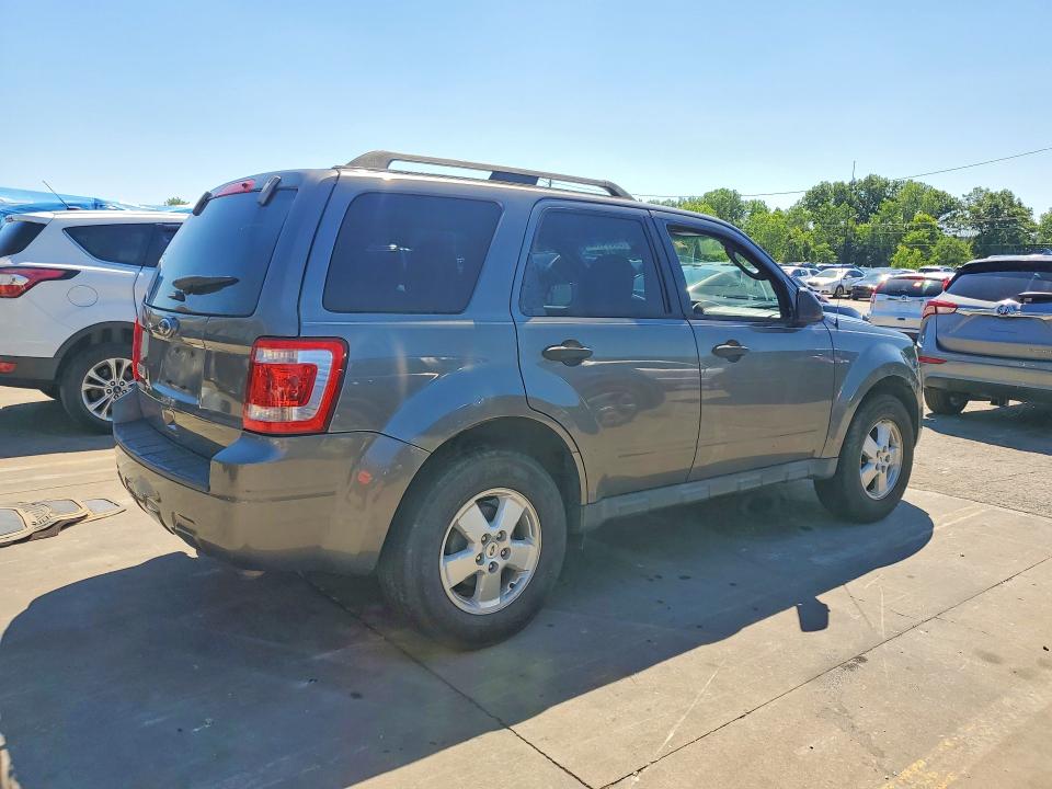 2012 Ford Escape მანქანა იყიდება აუქციონზე, vin: 1FMCU0D78CKC64290, აუქციონის ნომერი: 58514196