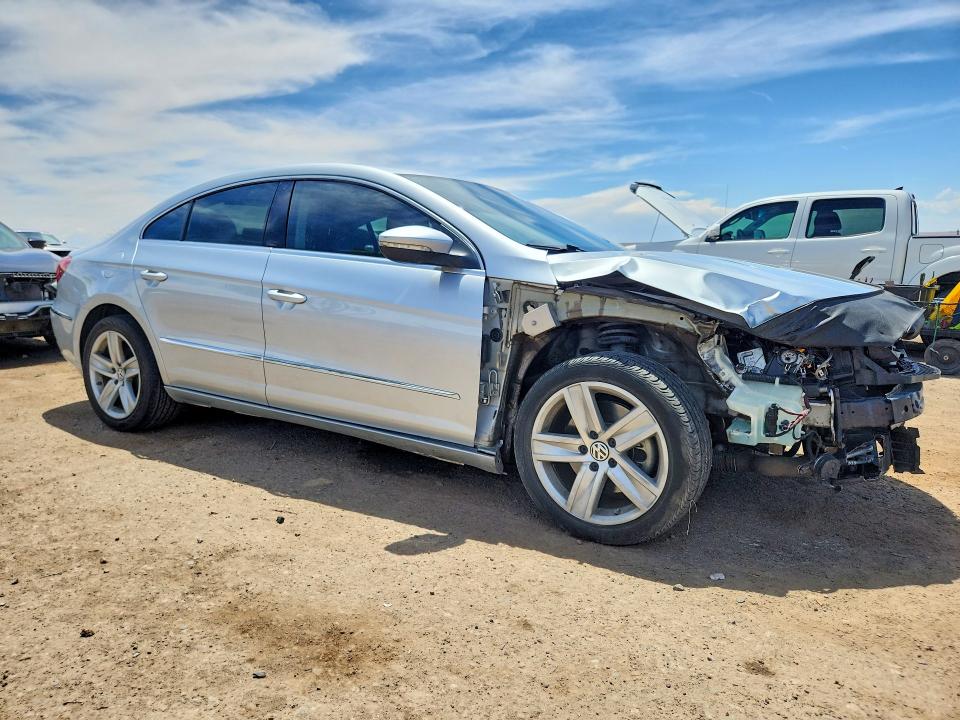 56090256 :رقم المزاد ، WVWKP7AN2HE504717 vin ، 2017 Volkswagen Cc مزاد بيع