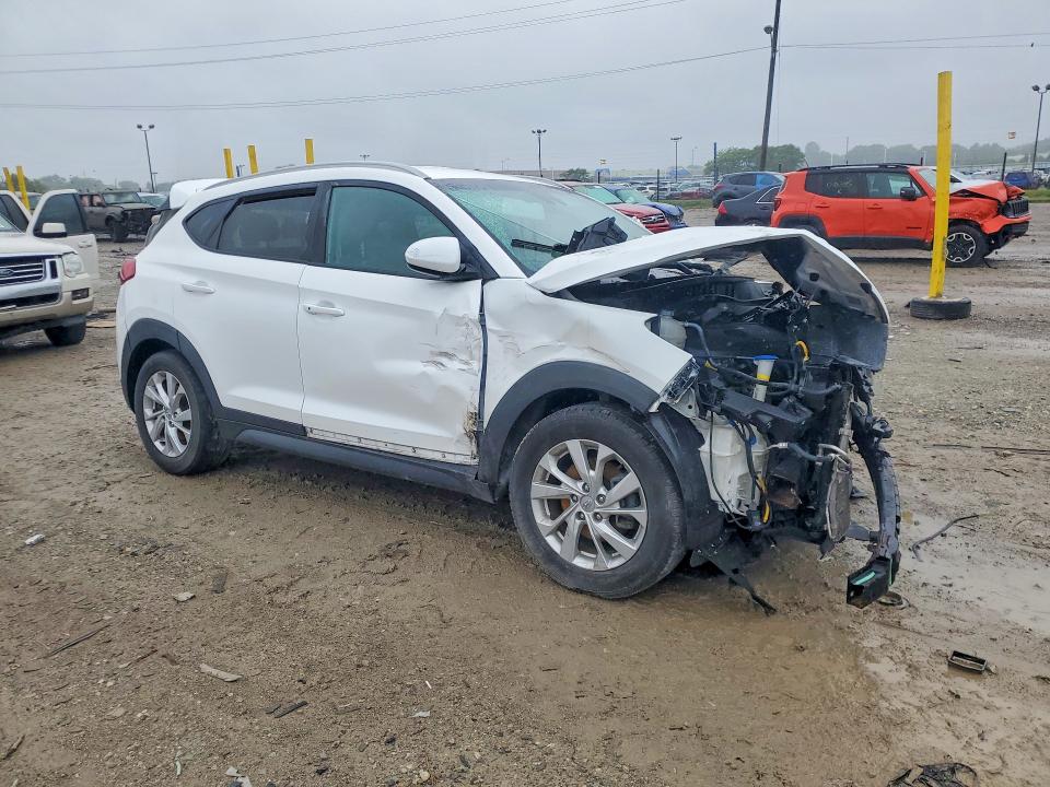 58110856 :رقم المزاد ، KM8J33A46KU895418 vin ، 2019 Hyundai Tucson مزاد بيع