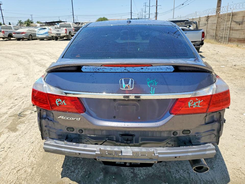 Продажа на аукционе авто 2014 Honda Accord, vin: 1HGCR2F85EA260652, номер лота: 58624926