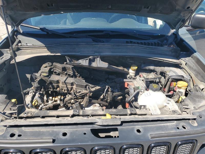 2018 Jeep Renegade მანქანა იყიდება აუქციონზე, vin: ZACCJBAB2JPH93237, აუქციონის ნომერი: 57872206