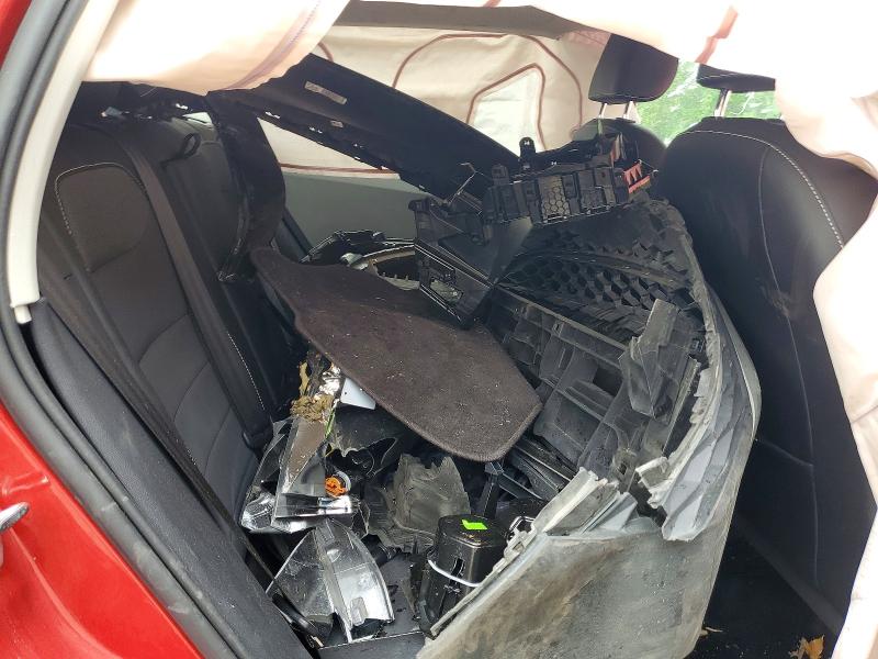 56972426 :رقم المزاد ، 3VVYX7B28NM054397 vin ، 2022 Volkswagen Taos مزاد بيع