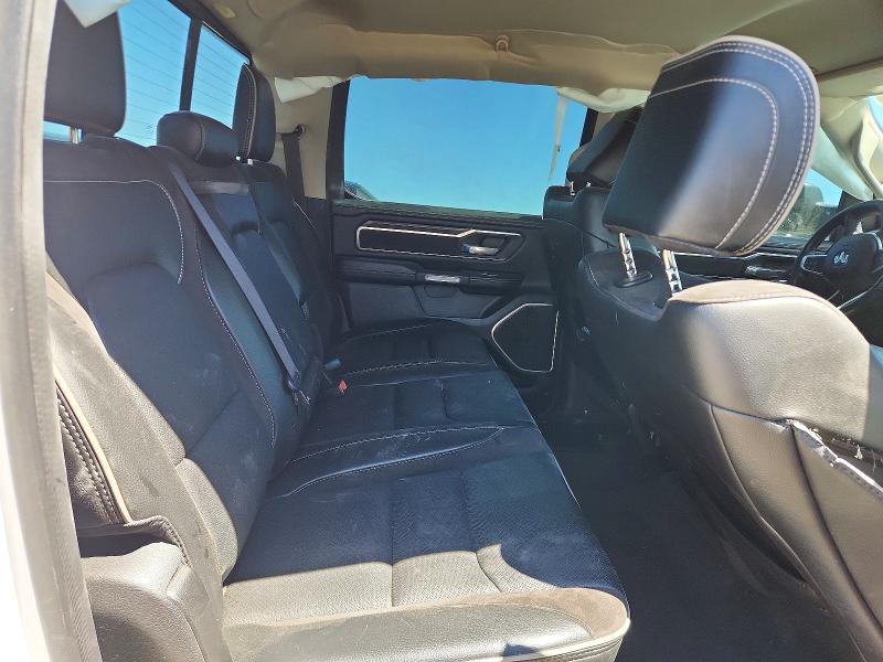 55539946 :رقم المزاد ، 1C6SRFJT3NN258556 vin ، 2022 Ram 1500 مزاد بيع