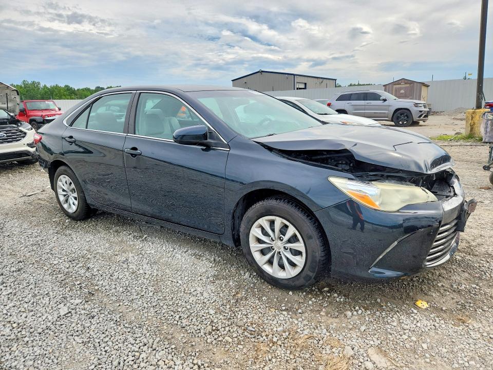 Aukcja sprzedaży 2015 Toyota Camry, vin: 4T4BF1FKXFR516097, numer aukcji: 57041916